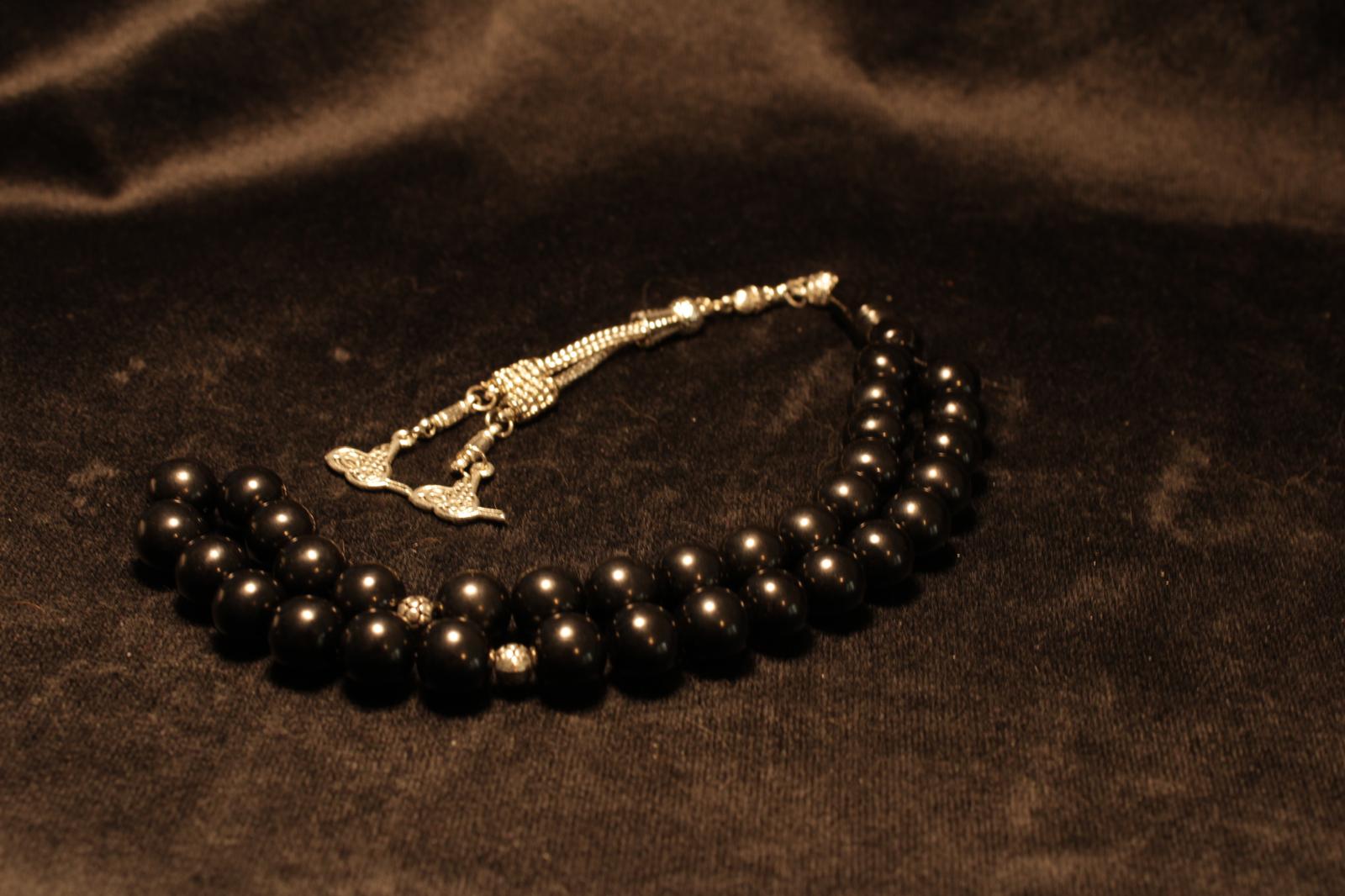 Oltu Taşı 10mm Küre Kesim Tesbih